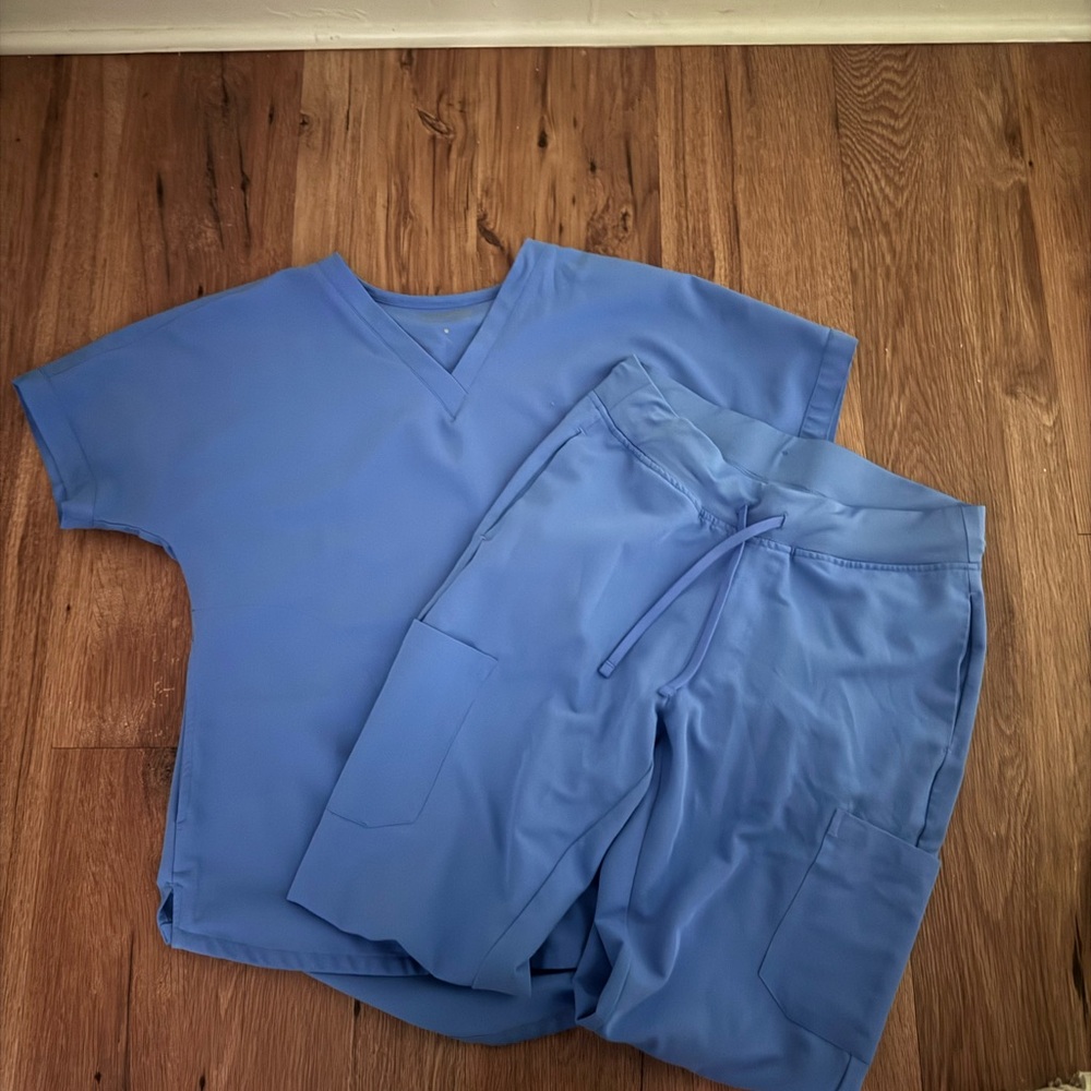 Mandala Blue Scrub Set